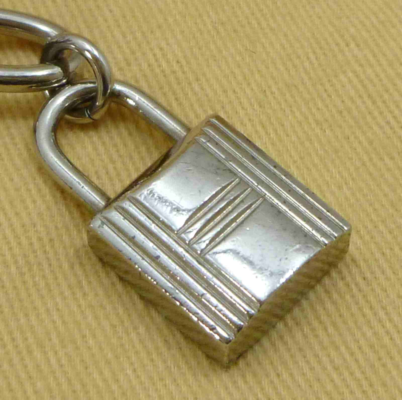 エルメス アミュレット4 カデナ シェーヌダンクル セリエ バッグチャーム シルバー - Image 4